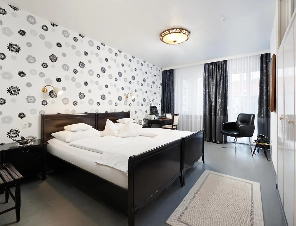 Design-Boutique Hotel Vosteen Núremberg 4*,  Alemania