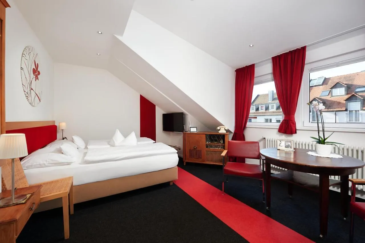 Design-Boutique Hotel Vosteen Núremberg 4*,  Alemania